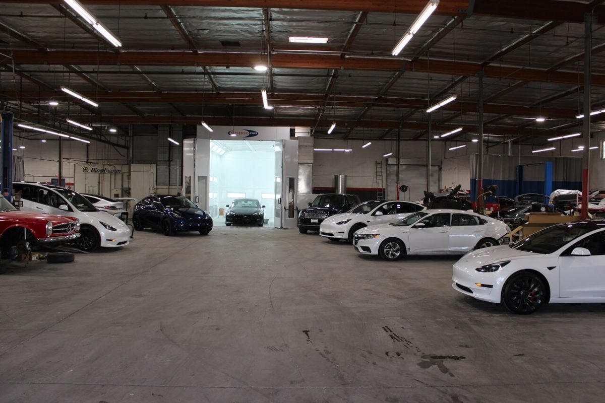Repair work and facility at Pasadena Collision Center